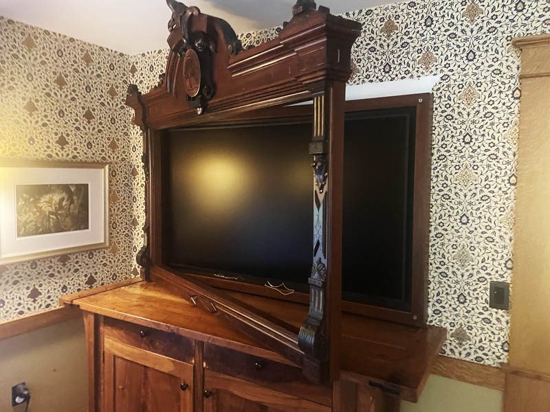 Featured image for “Form, Function, Fine Art, and a 65” Samsung TV Frame – ModVic Repurposes an Eastlake Renaissance-style Mirror from the Late 1800s”